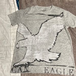American Eagle Tshirt